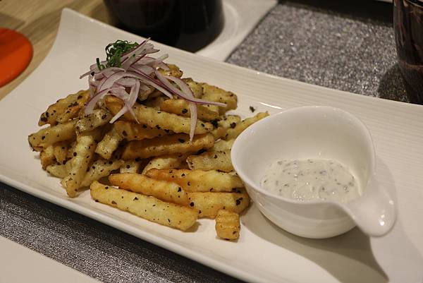 IMG_2700.JPG IMG_2700.JPG