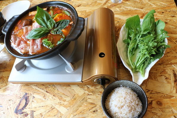 158546b7bb5b97.jpg 158546b7bb5b97.jpg