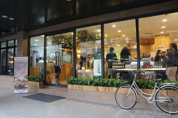 15853dc17da9e3.jpg 15853dc17da9e3.jpg