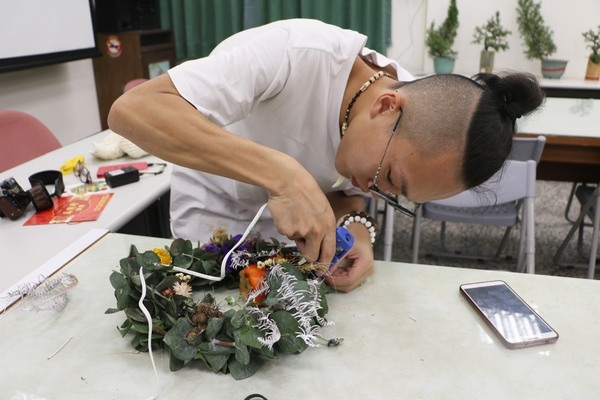 157f5b1ac2c3d1.jpg 157f5b1ac2c3d1.jpg