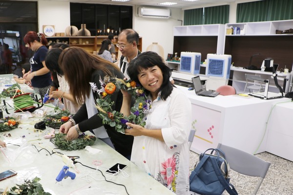 157f5b18514941.jpg 157f5b18514941.jpg