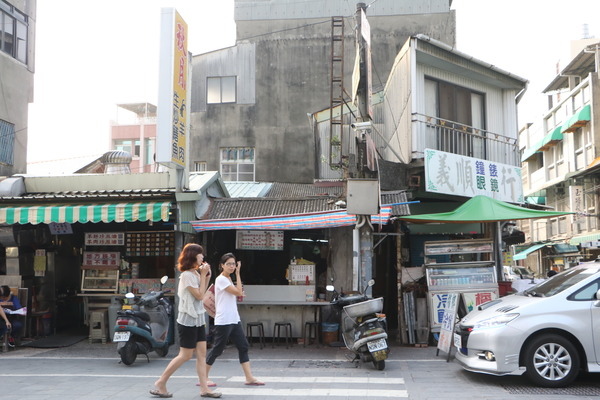 158140d7f100ee.jpg 158140d7f100ee.jpg