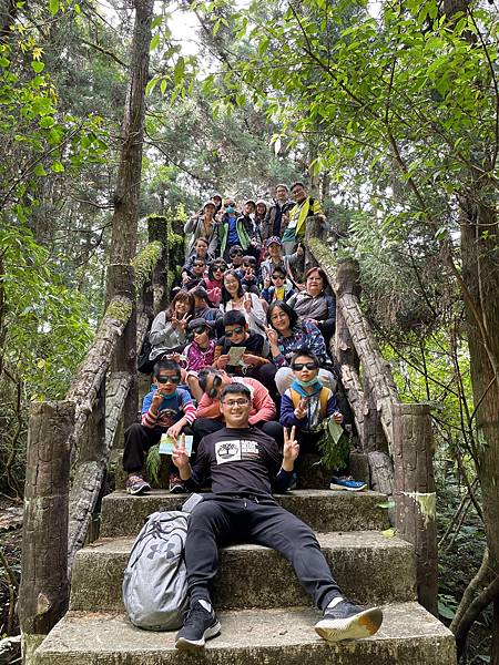東眼山合照-僑愛.JPG 東眼山合照-僑愛.JPG