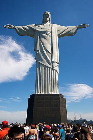 426px-Cristo_Redentor_-_Rio_de_Janeiro,_Brasil.jpg