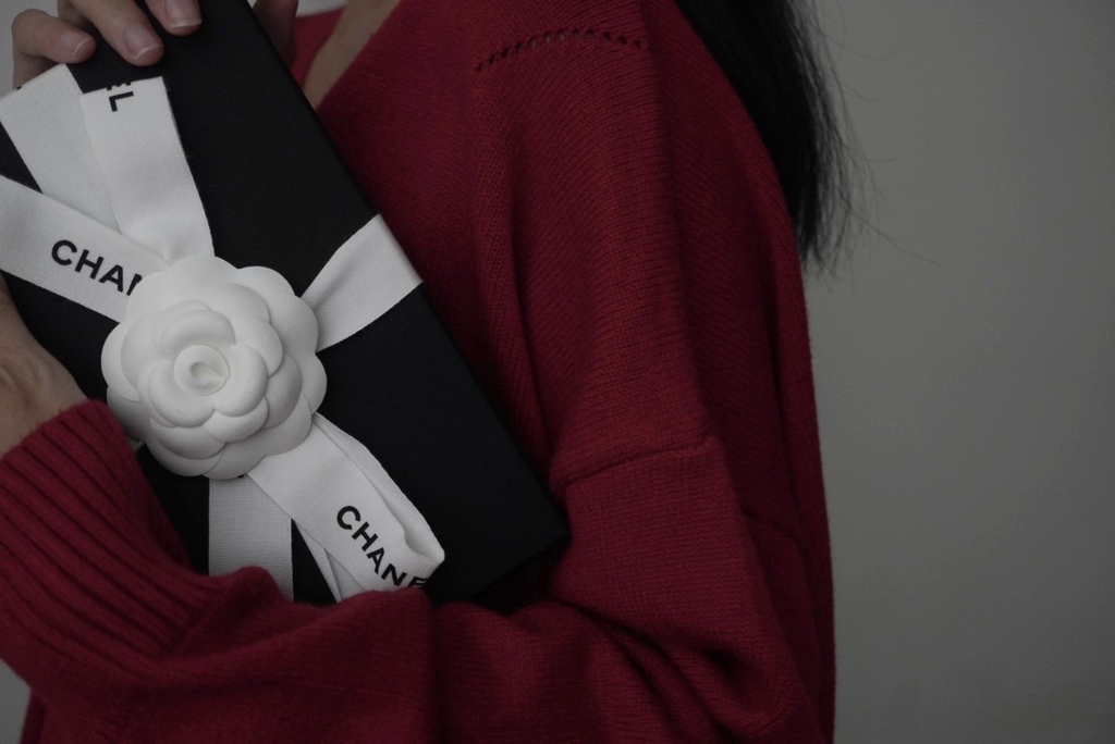 ｜沖繩戰利品｜香奈兒CHANEL 黑荔枝牛皮金扣 中夾 我找