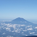 116-起飛後可看到阿貢火山.JPG