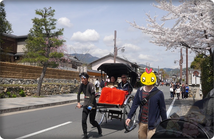 各景點少不了的人力車 各景點少不了的人力車