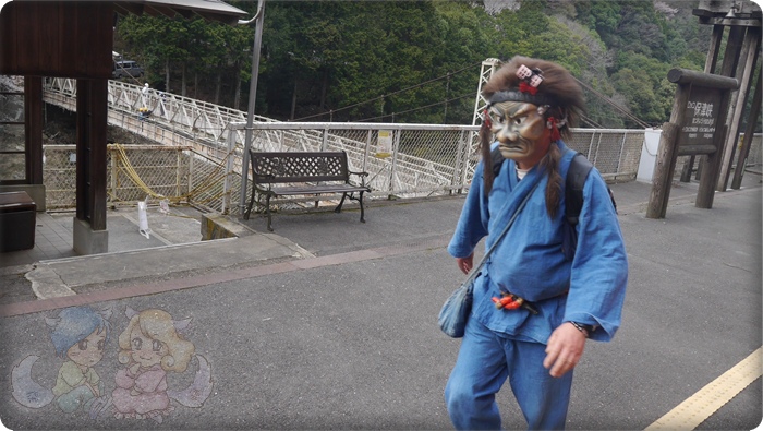 坐嵐山觀光小火車 坐嵐山觀光小火車