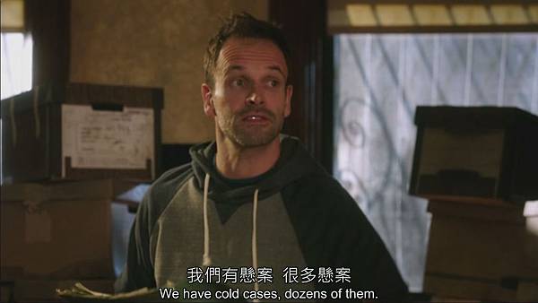 福爾摩斯：演繹法.Elementary.S02E05.Ancient.History.720p.HDTV.X264[(004166)23-36-37].JPG