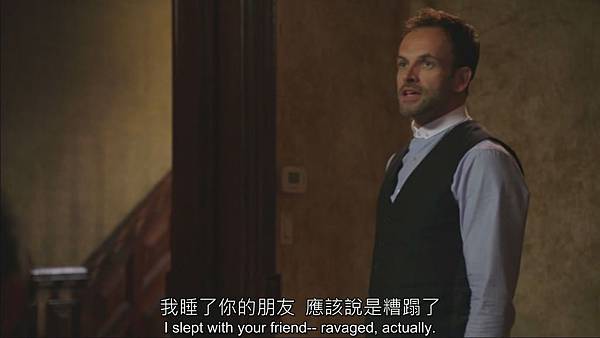 福爾摩斯：演繹法.Elementary.S02E05.Ancient.History.720p.HDTV.X264[(028566)23-49-57].JPG