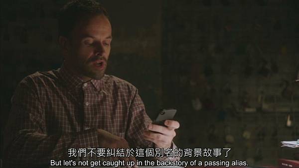 福爾摩斯：演繹法.Elementary.S02E05.Ancient.History.720p.HDTV.X264[(014932)23-42-44].JPG