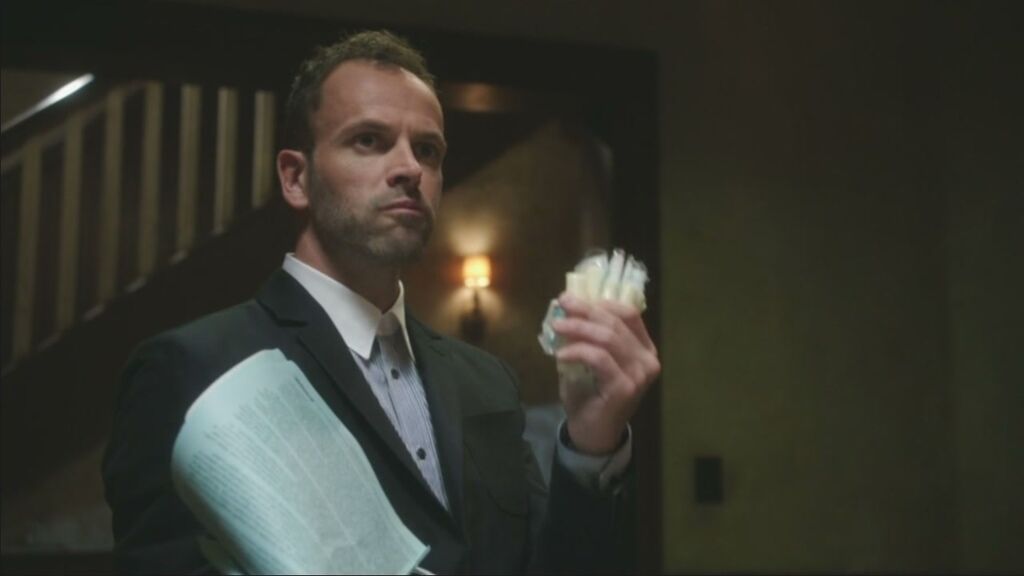 福爾摩斯：演繹法.Elementary.S02E07.The.Marchioness.720p.HDTV.X264[(026754)13-25-39]