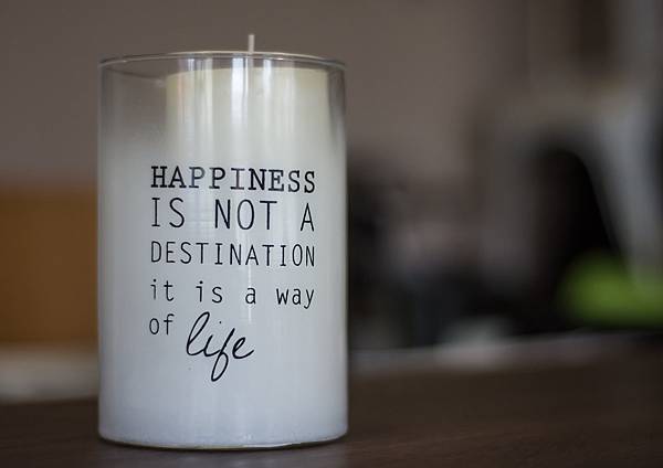 candle-2207382_1920.jpg candle-2207382_1920.jpg