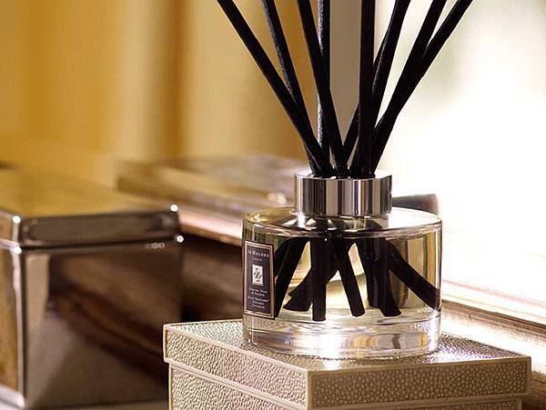 reed-diffuser-Lifestyle.jpg reed-diffuser-Lifestyle.jpg