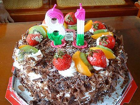 1000515_11阿公的生日蛋糕(櫻桃醬藍莓巧克力)