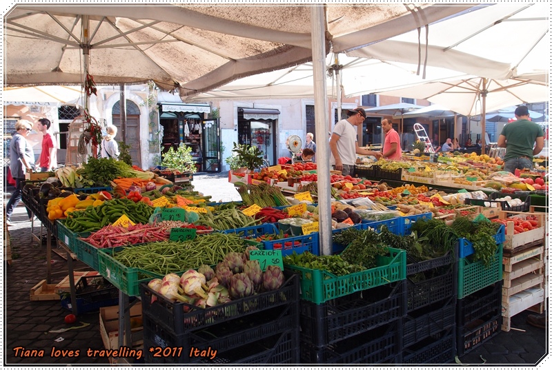 ROMA 羅馬 Piazza Campo dei Fiori 鮮花市集 鮮花廣場 06.JPG