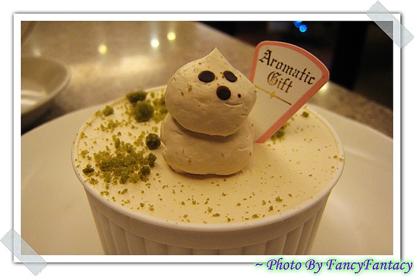 IMG_1246_蛋糕-小雪人.jpg IMG_1246_蛋糕-小雪人.jpg