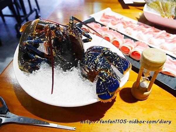 【台北海鮮火鍋】南京復興站 活海鮮 大釧鍋物 法國藍龍蝦雙人套餐 (22).JPG