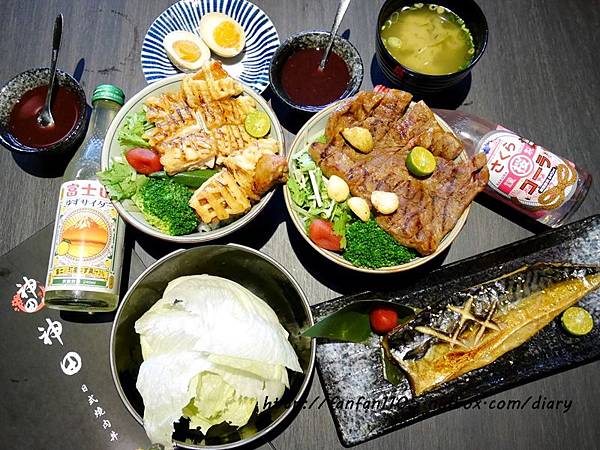 【台北信義美食】捷運市政府站 神田日式燒肉丼 平價日式丼飯 內用湯品、飲料無限供應 (21).JPG