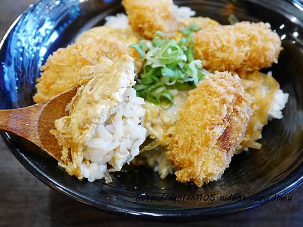 新丼 心動 日式丼飯 中山捷運站 當代藝術館 給你不一樣的創意美味 (17).JPG