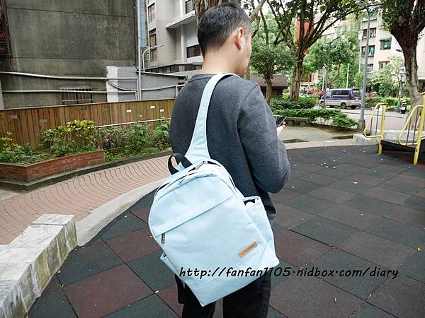 FoxPacker 狐狸背客 時尚雙肩後背包 休閒、商務、旅遊都適合 (16).JPG FoxPacker 狐狸背客 時尚雙肩後背包 休閒、商務、旅遊都適合 (16).JPG