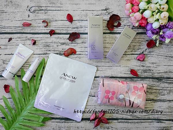 AVON雅芳 新活恆白精華 新活恆白UV精華乳SPF50+ 讓我輕鬆抵禦紫外線 (2).JPG AVON雅芳 新活恆白精華 新活恆白UV精華乳SPF50+ 讓我輕鬆抵禦紫外線 (2).JPG