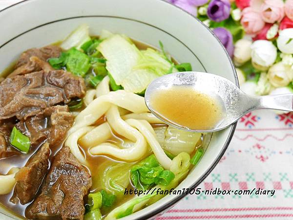 【宅配美食】筷牛 川味牛肉湯包 輕鬆好變化 5分鐘快速上桌 (11).JPG