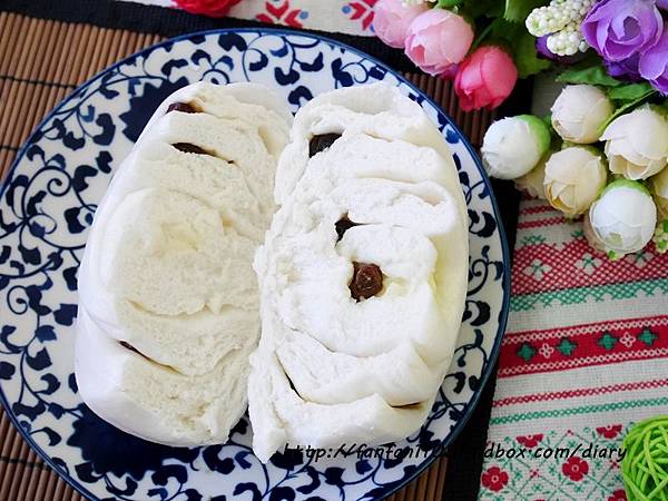 【團購美食】打包 DABAO 手工包子 芝麻包乳酪花捲鮮肉包紅燒獅子頭包梅干扣肉包  (13).JPG