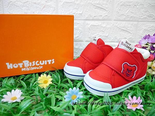 Mikihouse hot shop biscuits baby shoes