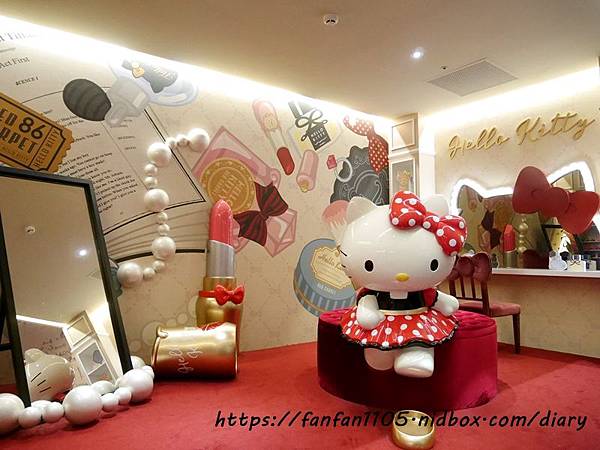 林口美食【Hello Kitty Red Carpet美式餐廳】#林口三井outlet #Kitty主題餐廳 #kitty餐廳 #美式餐廳 #林口三井kitty菜單 #機捷A9林口站 愛評體驗券 (11).JPG