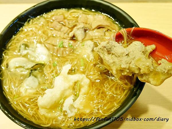 【台北美食】万家紅麵線-大安店 #古早味 #台灣小吃 #大安站 #巷弄美食 #東石鮮蚵 #麵線  (11).JPG