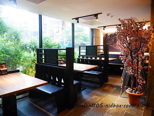 內湖美食 神田日式串燒食堂 神田 神田丼飯 居酒屋 酒食串燒 串燒 高cp值 免費自助吧 范范愛分享 Nidbox親子盒子 內湖美食 神田日式串燒食堂 神田 神田丼飯 居酒屋 酒食串燒 串燒 高cp值 免費自助吧 范范愛分享 Nidbox親子盒子