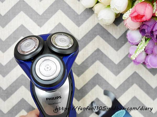 【PHILIPS】S5000 勁鋒系列 乾濕兩用電鬍刀 給你便利又舒適的新觸感 #電鬍刀 #電鬍刀推薦 (5).JPG