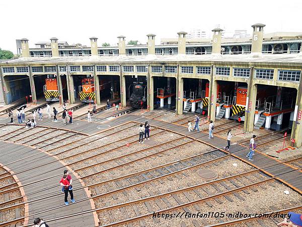 ãå½°åæ¯é»ãæå½¢è»åº« ç«è»æé¤¨ éµéè¿·çææ #å½°åå¥½ç© #å½°åå¤è¹ (7).JPG