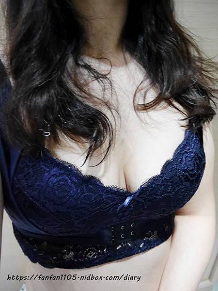 Angellir Room Bra 3D美胸內衣 #夜間美胸內衣 #無鋼圈 #段排扣 #包覆贅肉 #集中托高 (13).JPG 試用
