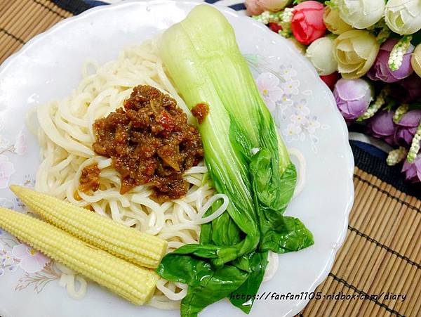 團購即食麵【小麵館】乾拌麵 #快煮料理 #平價乾拌麵 #懶人料理 #消夜 (31).JPG