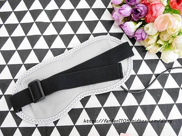 【Comefree康芙麗】USB定時三段溫控熱敷眼罩 旅行飛行適用 (淡雅灰) (6).JPG 【Comefree康芙麗】USB定時三段溫控熱敷眼罩 旅行飛行適用 (淡雅灰) (6).JPG