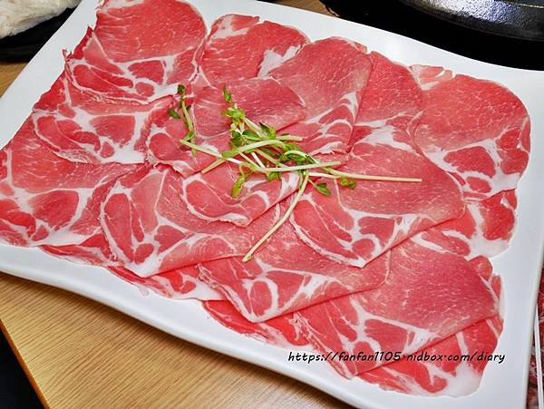 【松山火鍋】肉多多火鍋 #台灣火鍋第一品牌 #套餐只要$299 #自助吧無限供應 #後山埤站 (20).JPG