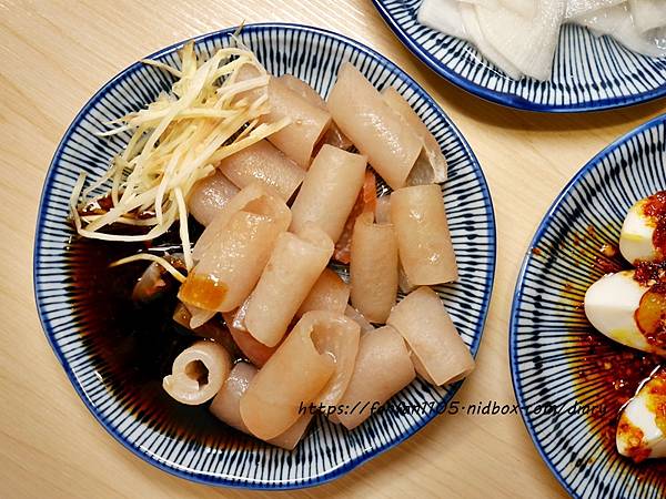 【汐止美食】鄉下人-豬血湯肉燥麵 #古早味 #豬血湯 #燙青菜 #香辣麵 路邊攤價格，冷氣開放文青風店面 (29).JPG