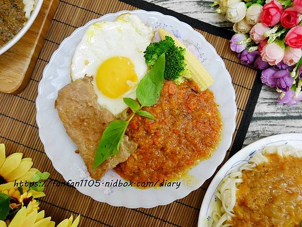 【凱蒂食品】凱蒂牛排館~凱蒂鐵板麵 獨家西餐醬料研發，黑胡椒醬、蘑菇醬、義大利醬、黑胡椒+蘑菇醬 (5).JPG