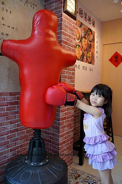 台北松山【紅將軍丼飯】高CP值大份量丼飯 #平價丼飯 #外帶便當 #台北便當外送 (6).JPG