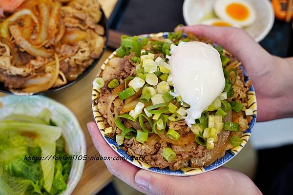 台北松山【紅將軍丼飯】高CP值大份量丼飯 #平價丼飯 #外帶便當 #台北便當外送 (13).JPG