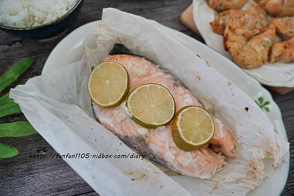 宅配生鮮【有魚生鮮】防疫海陸箱家庭海陸箱8件組 鮭魚鱈魚白蝦小卷調味雞柳 無骨牛小排肉片頂級松阪豬 一次可嚐到多種海陸的美味 (35).JPG