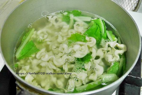 全素拌麵推薦【漢來美食】來拌麵｜椒麻醬香｜胡麻椒香 7分鐘就上桌的五星美味 (19).JPG