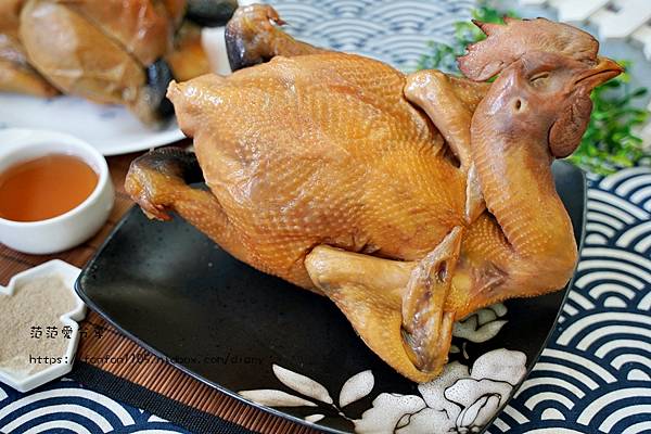 三重雞肉 食克拉 鑽石雞 手撕雞 母雞 公雞 古早雞 閹雞 手撕雞 甘蔗煙燻雞 拜拜 (9).JPG