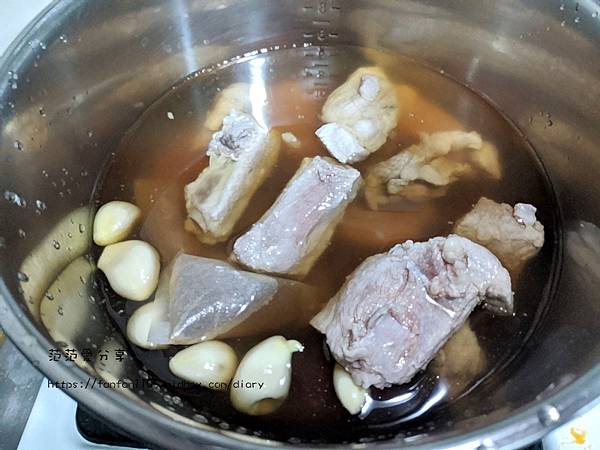 宅配養生湯包推薦【余仁生肉骨茶】肉骨茶湯包 #馬來西亞肉骨茶推薦 #網購肉骨茶材料包推薦 (13).jpg