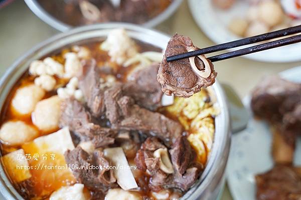 【宅配美食】曾佳羊肉爐 羊肉大塊，份量多，不添加人工香料及大骨份，宅在家隨時都能開鍋 (5).JPG