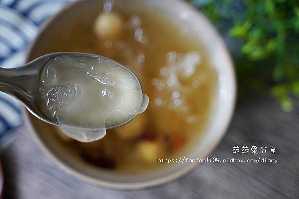 【台中宅配雞湯甜湯】奉湯 功夫煲湯 微波即食 鹹湯 甜湯通通都有 小資族必備美味 (25).JPG