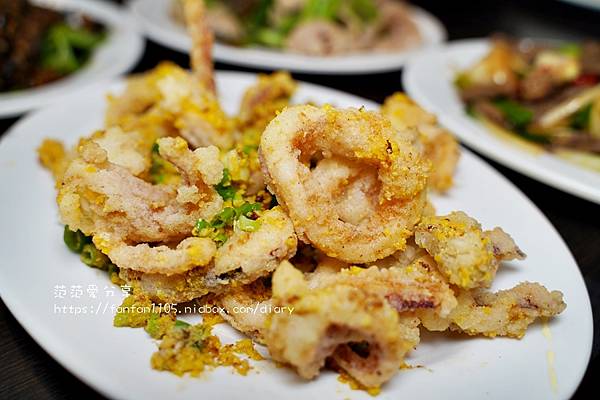 【宜蘭美食】百匯甕窯雞快炒餐廳 榮獲十大好食餐廳 二連霸 五結必吃美味餐廳 鮮嫩多汁窯烤雞 (17).JPG