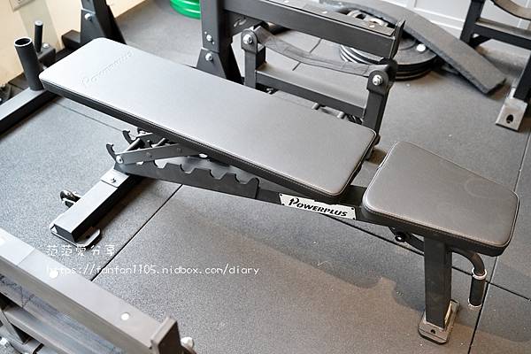 Powerplus運動器材 專業顧問帶您選購 開店 居家健身器材這裡通通都能滿足 #可調式訓練椅 #半框蹲架 (2).JPG